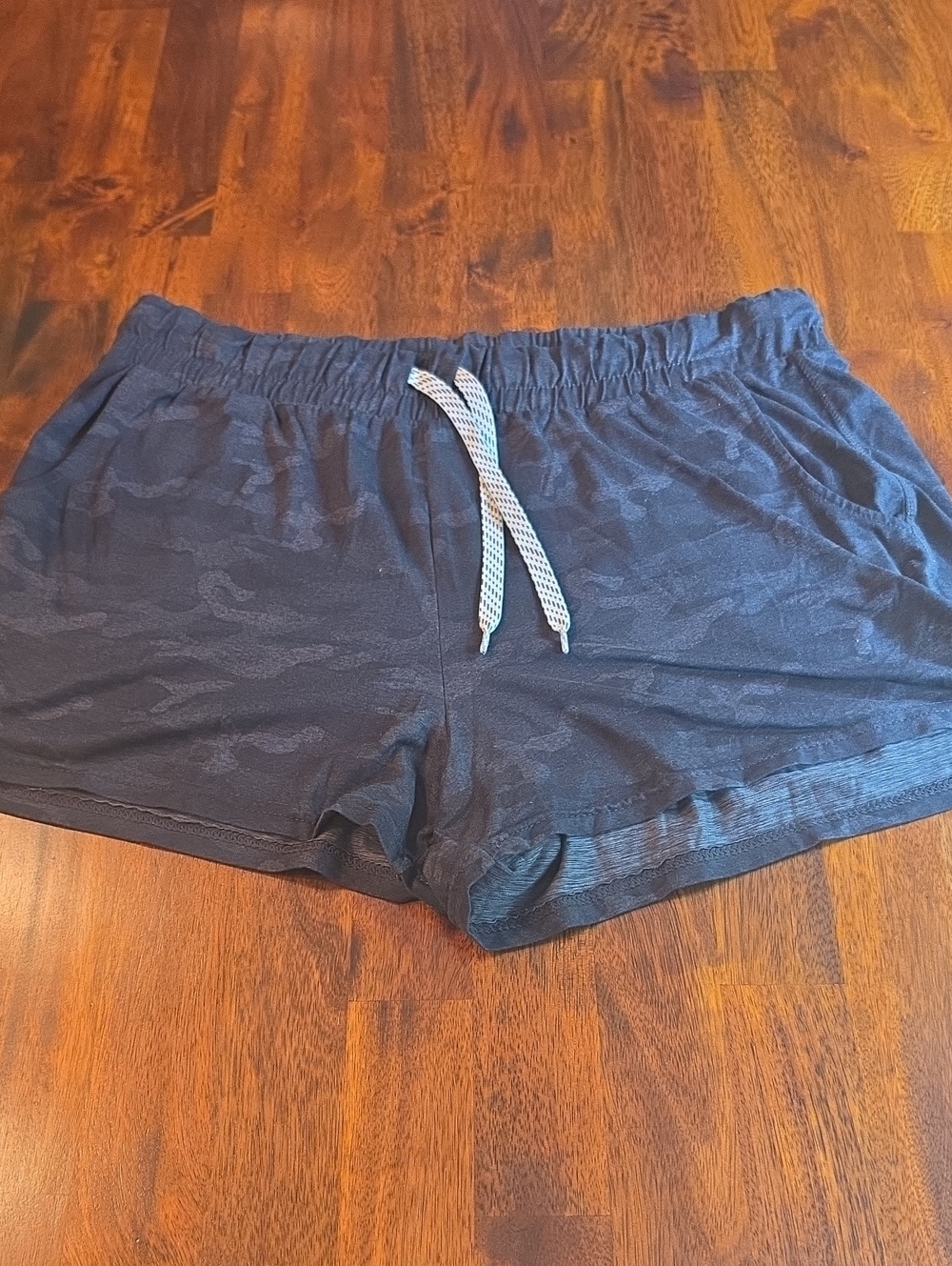 Members Mark Womens Drawstring Favorite Soft Knit Short Dark Camo Size XXL EUC